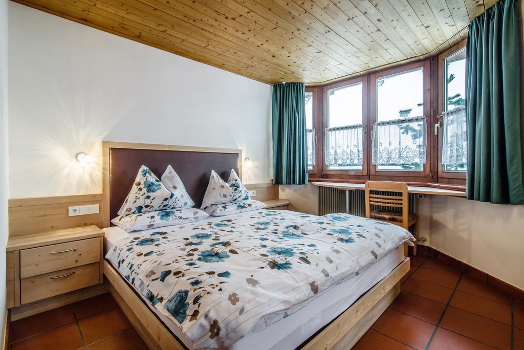 Residence A Val San Cassiano  Habitación foto